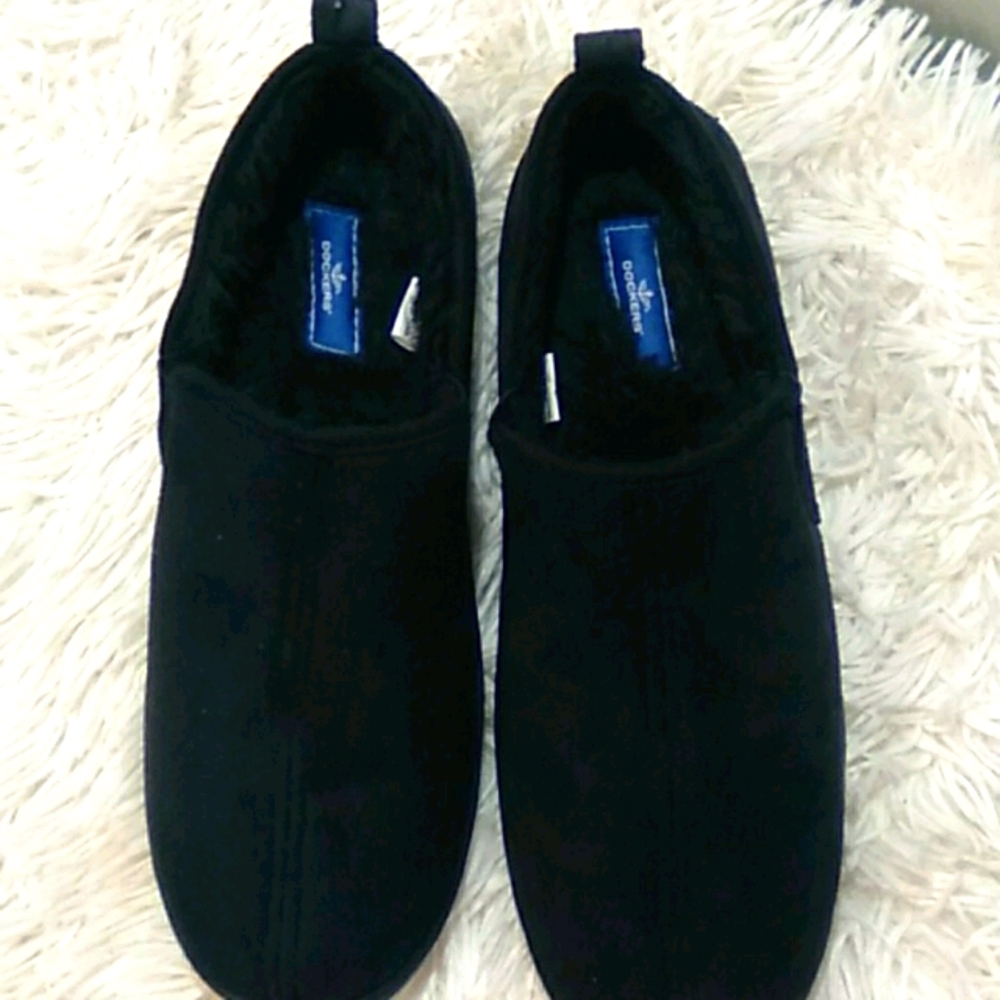 EUC Mens Dockers house Shoes with memory foam 8-9